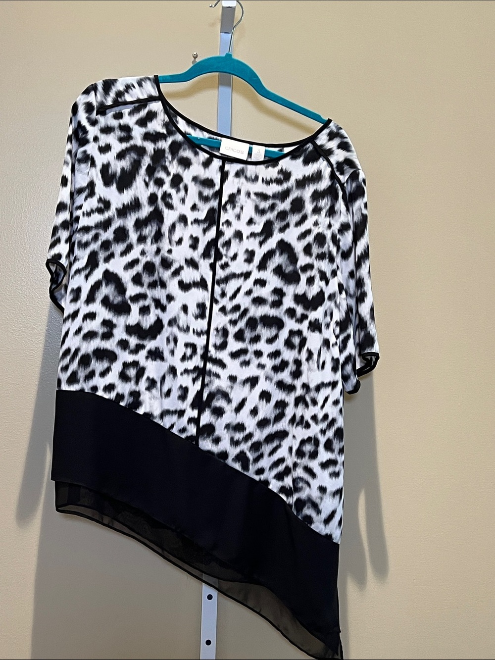Chico's Black & White Animal Print Asymmetrical Tunic